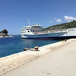 Lucin 公寓 大德尔韦尼克