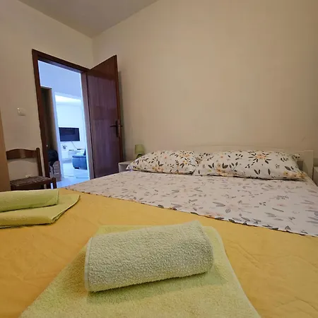 Lucin * Veliki Drvenik