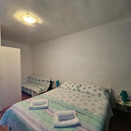 Apartment Lucin Veliki Drvenik